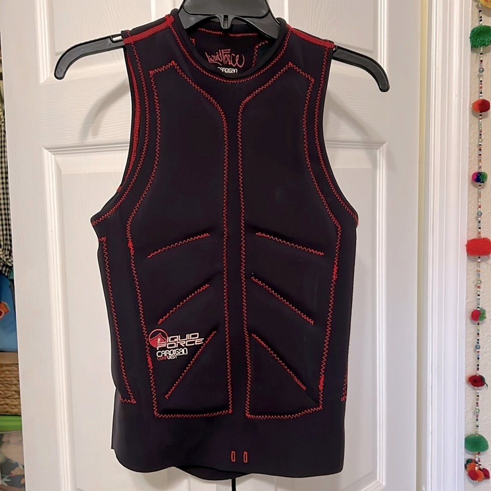 Liquid Force Vest